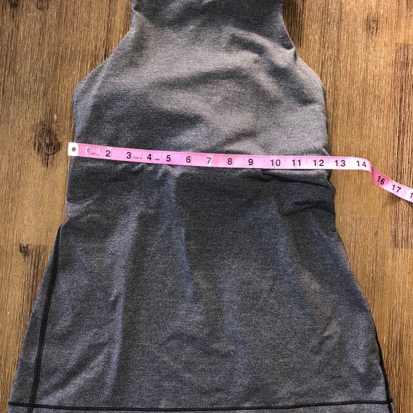 Lululemon tank top - Picture 3 of 5